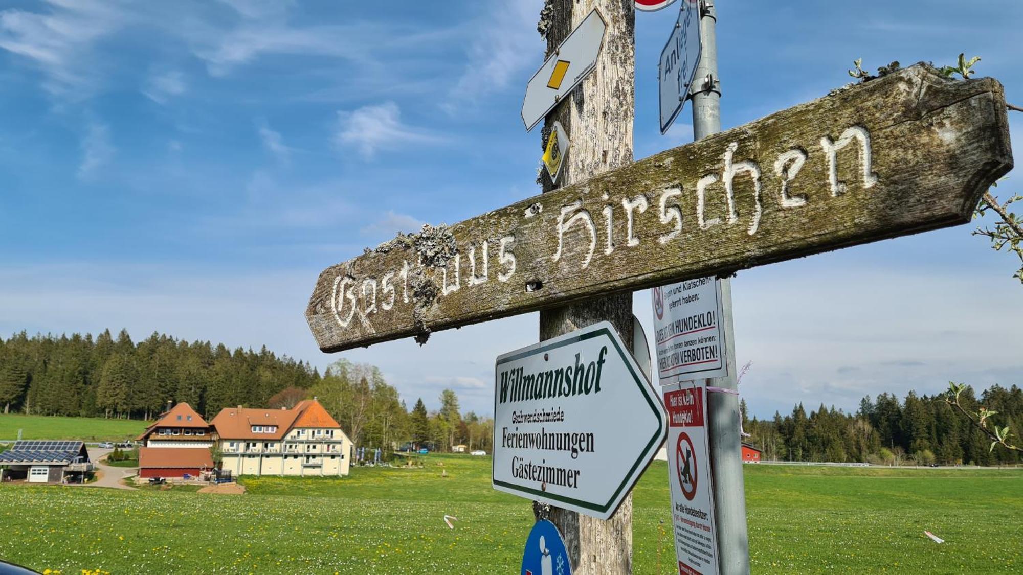 Gasthaus Zum Hirschen Furtwangen Luaran gambar